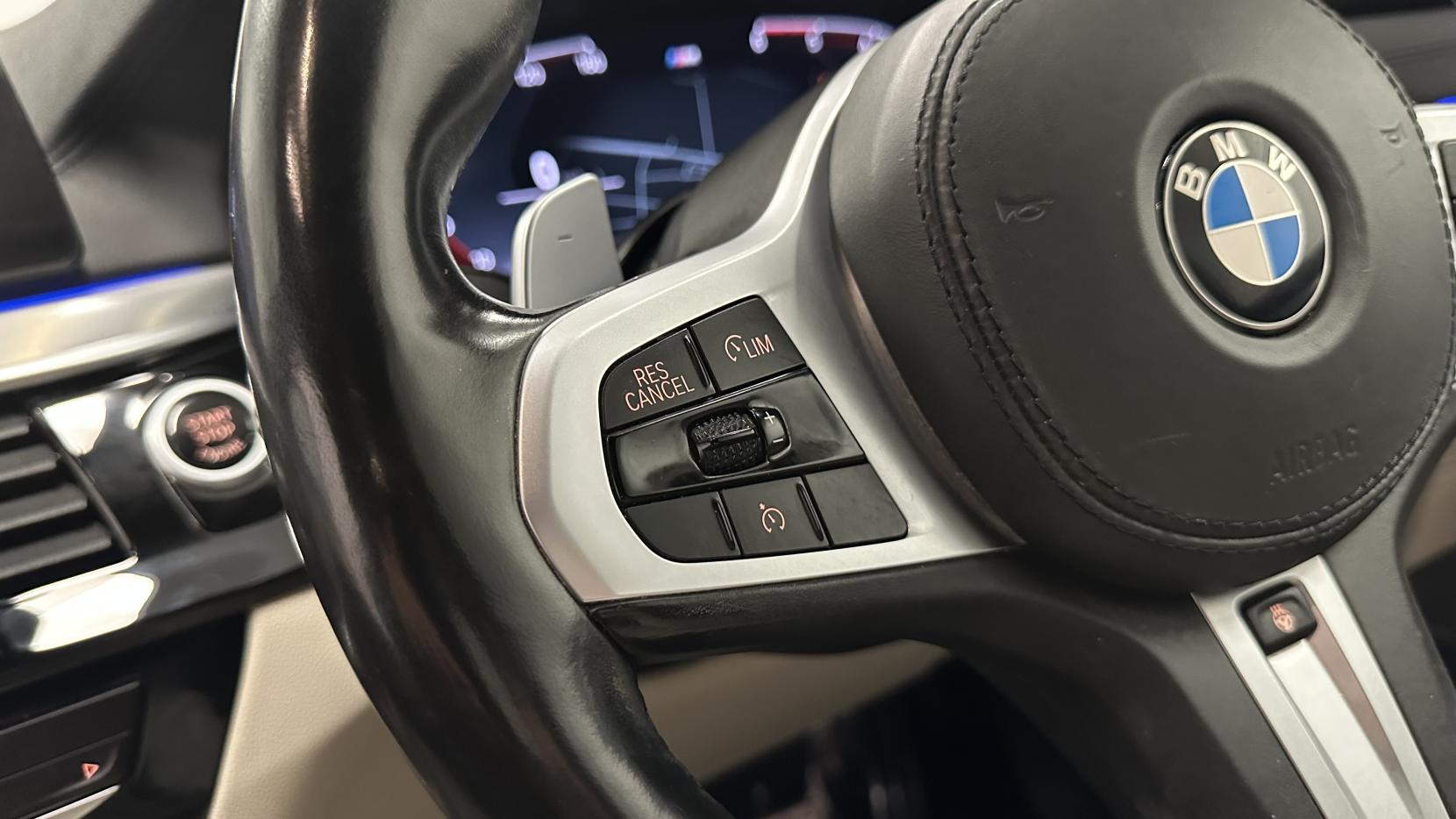 BMW 5 Series 2.0 520d MHT M Sport Saloon 4dr Diesel Hybrid Auto Euro 6 (s/s) (190 ps)