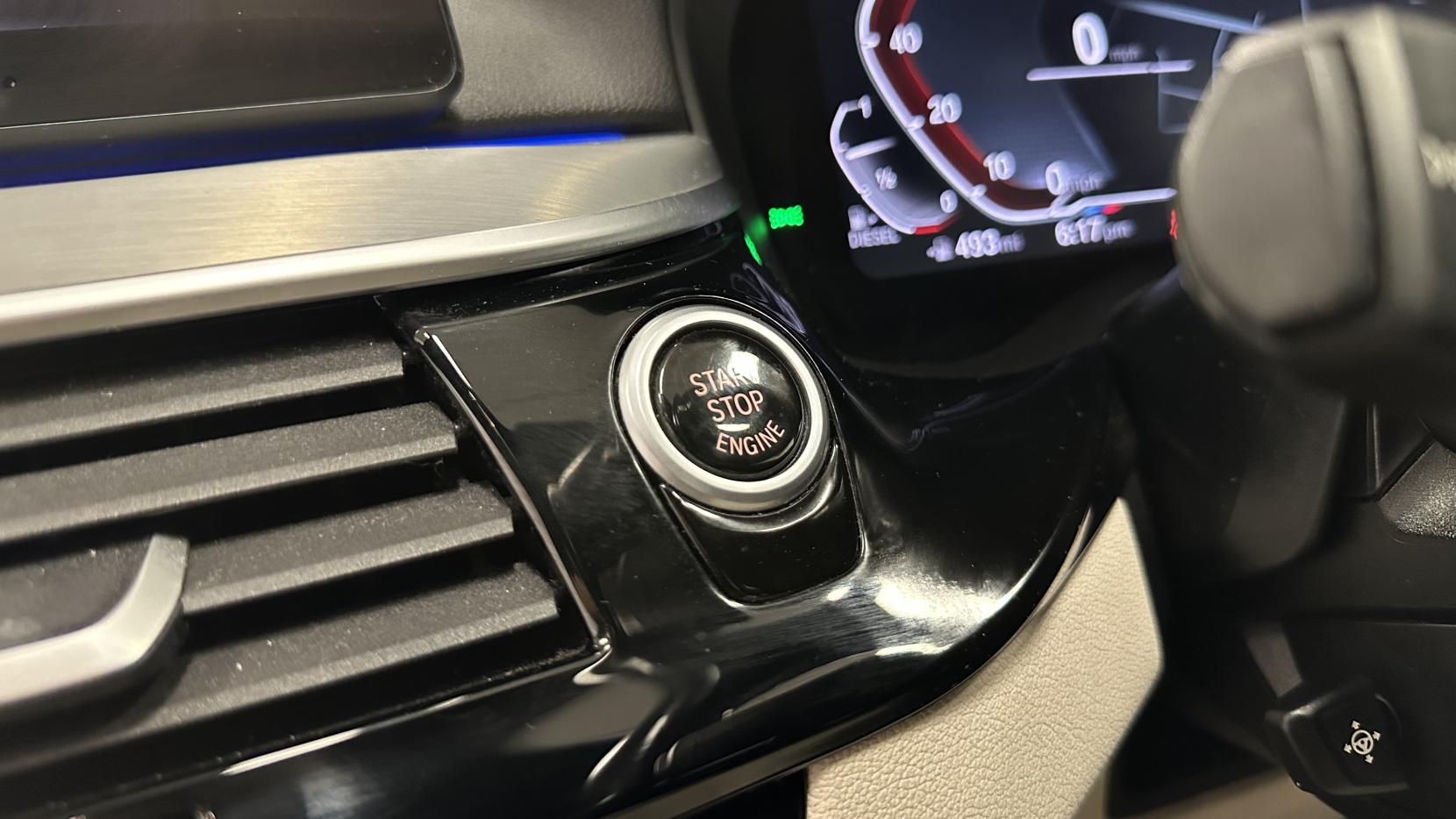 BMW 5 Series 2.0 520d MHT M Sport Saloon 4dr Diesel Hybrid Auto Euro 6 (s/s) (190 ps)