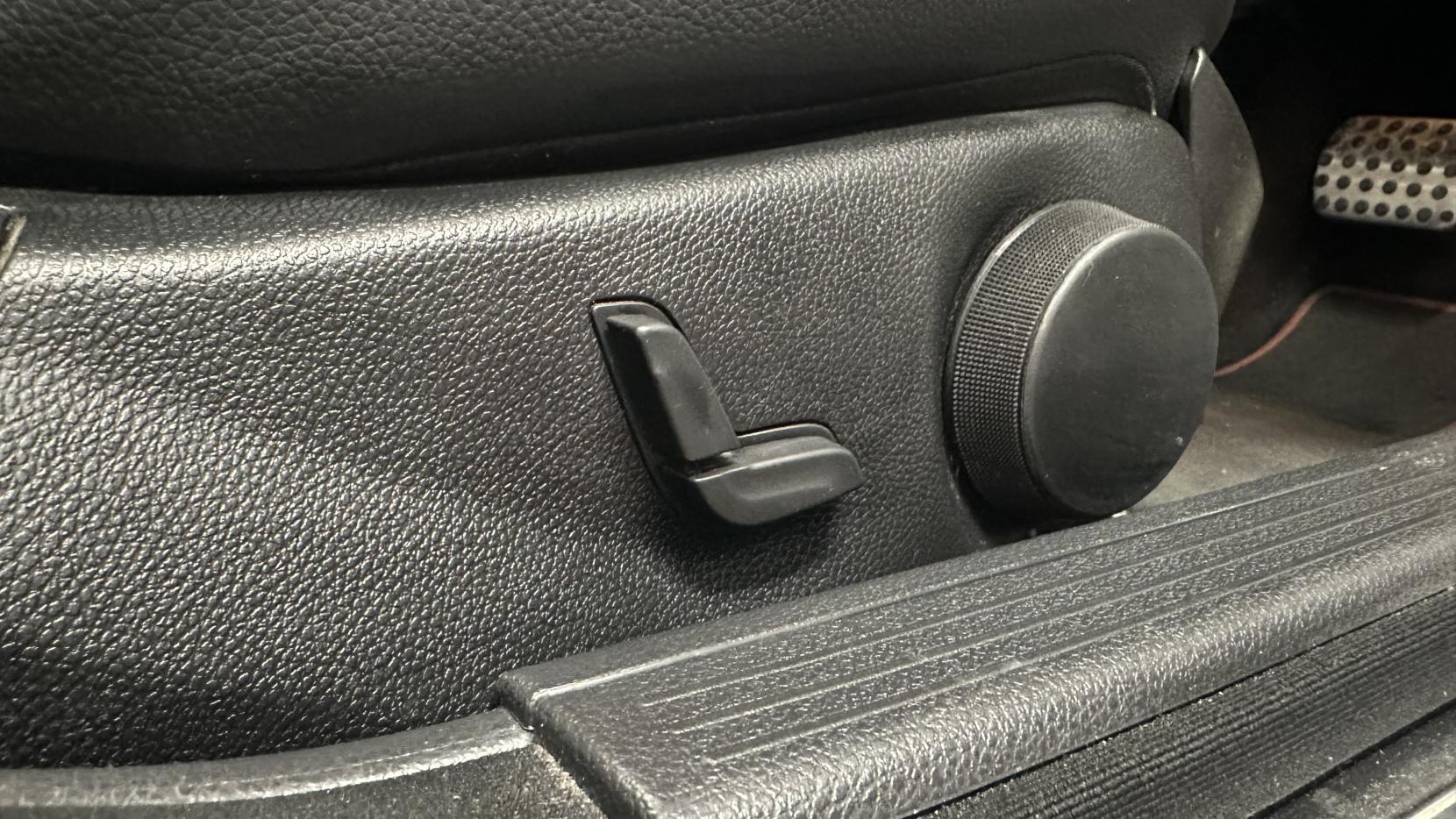 Mercedes-Benz C Class 2.1 C250 CDI AMG Sport Plus Saloon 4dr Diesel G-Tronic+ Euro 5 (s/s) (204 ps)