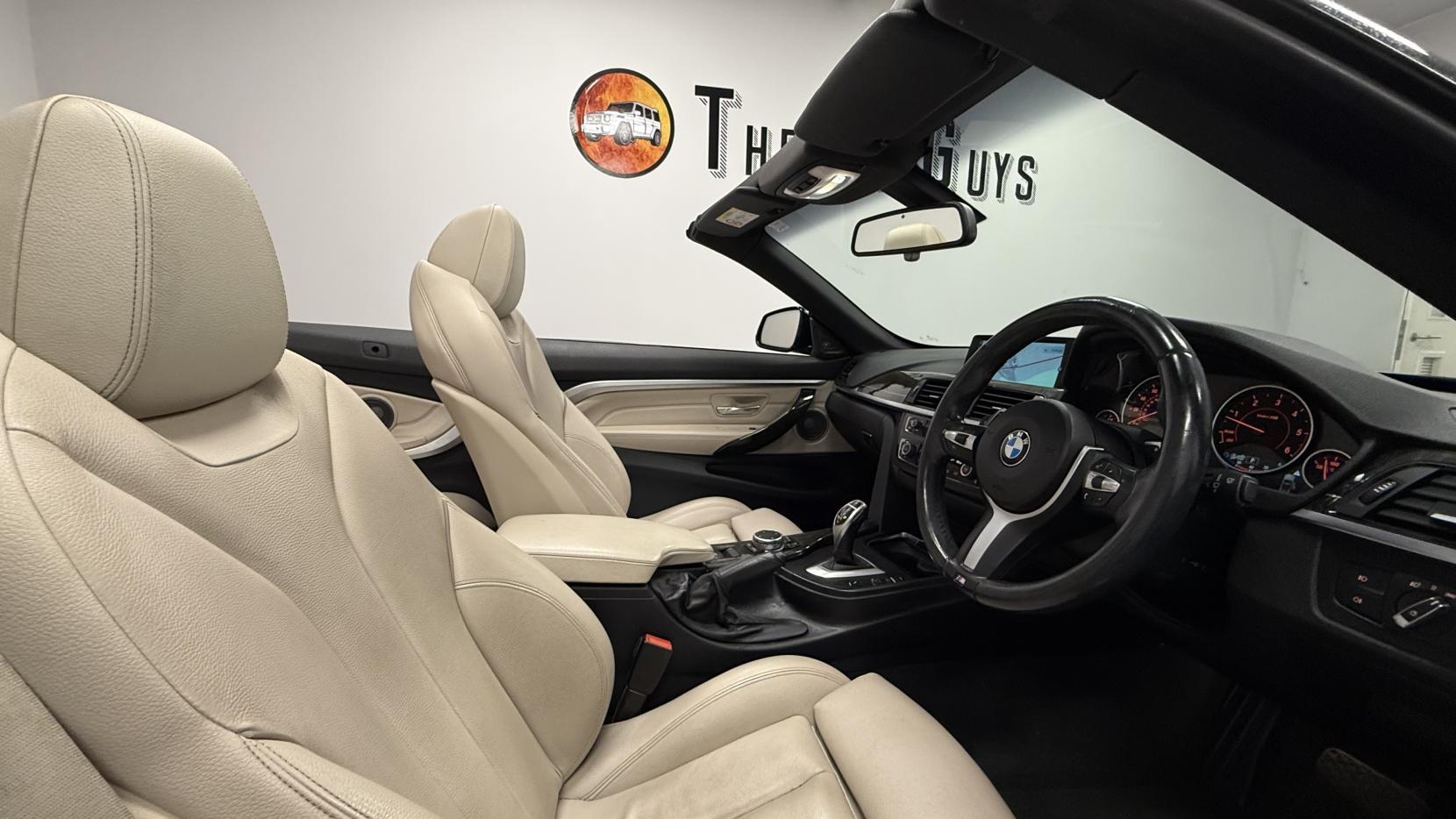 BMW 4 Series 3.0 435d M Sport Convertible 2dr Diesel Auto xDrive Euro 6 (s/s) (313 ps)