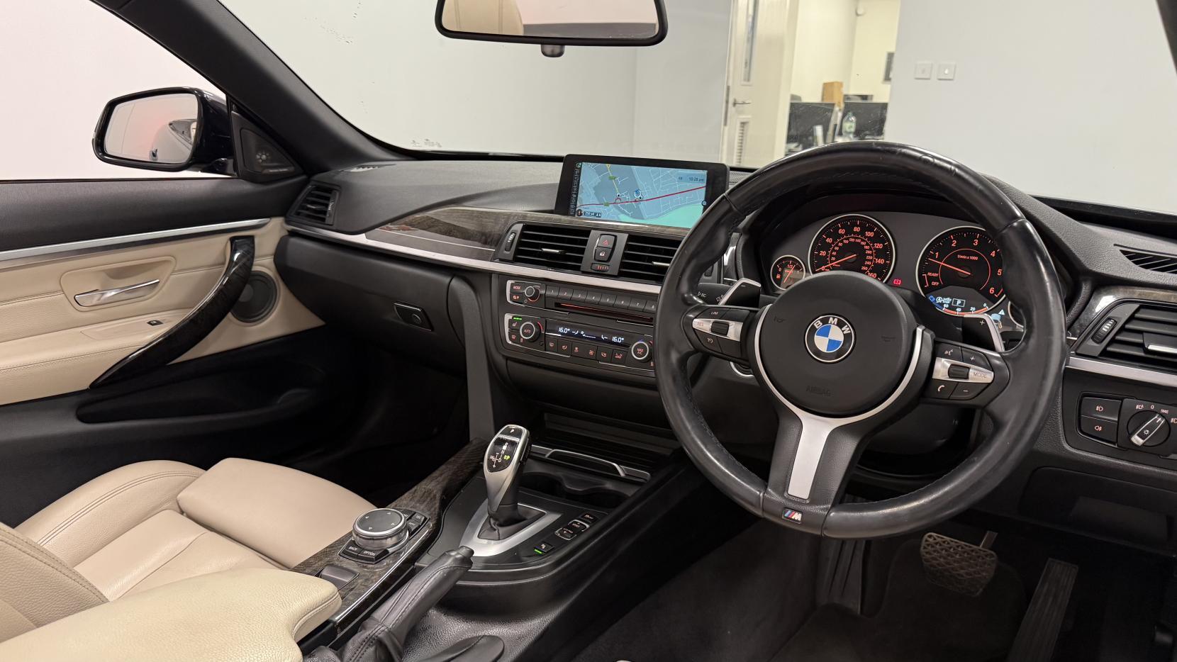 BMW 4 Series 3.0 435d M Sport Convertible 2dr Diesel Auto xDrive Euro 6 (s/s) (313 ps)