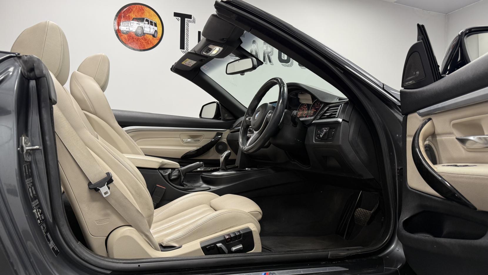 BMW 4 Series 3.0 435d M Sport Convertible 2dr Diesel Auto xDrive Euro 6 (s/s) (313 ps)