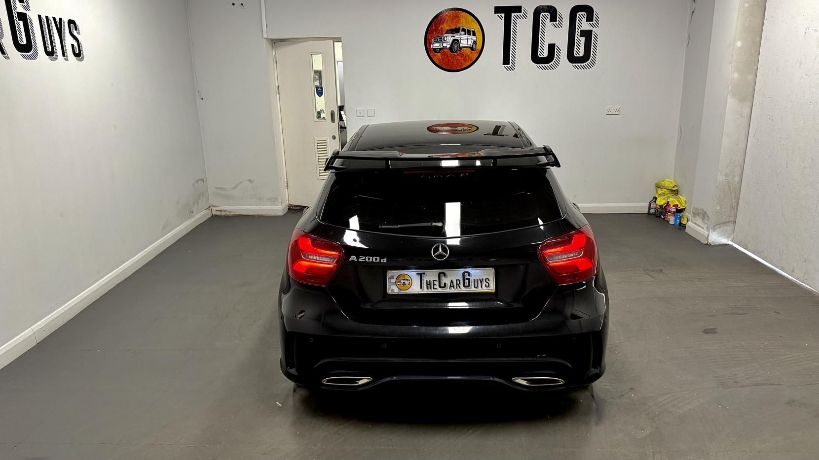Mercedes-Benz A Class 2.1 A200d AMG Line (Premium) Hatchback 5dr Diesel 7G-DCT Euro 6 (s/s) (136 ps)
