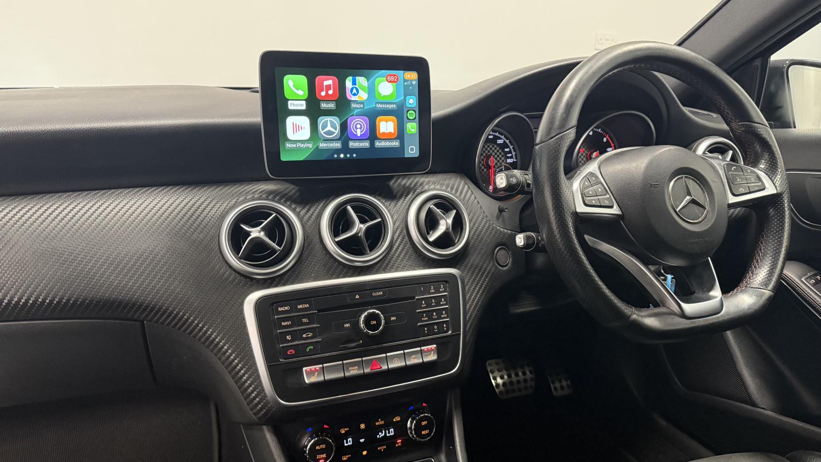 Mercedes-Benz A Class 2.1 A200d AMG Line (Premium) Hatchback 5dr Diesel 7G-DCT Euro 6 (s/s) (136 ps)