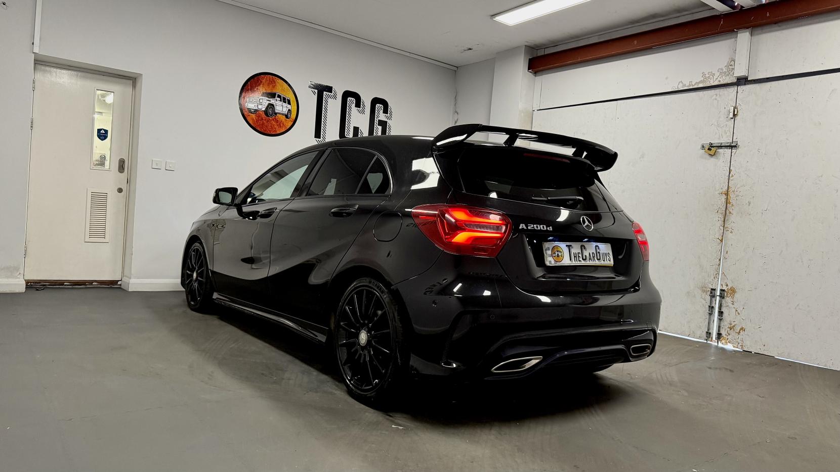 Mercedes-Benz A Class 2.1 A200d AMG Line (Premium) Hatchback 5dr Diesel 7G-DCT Euro 6 (s/s) (136 ps)