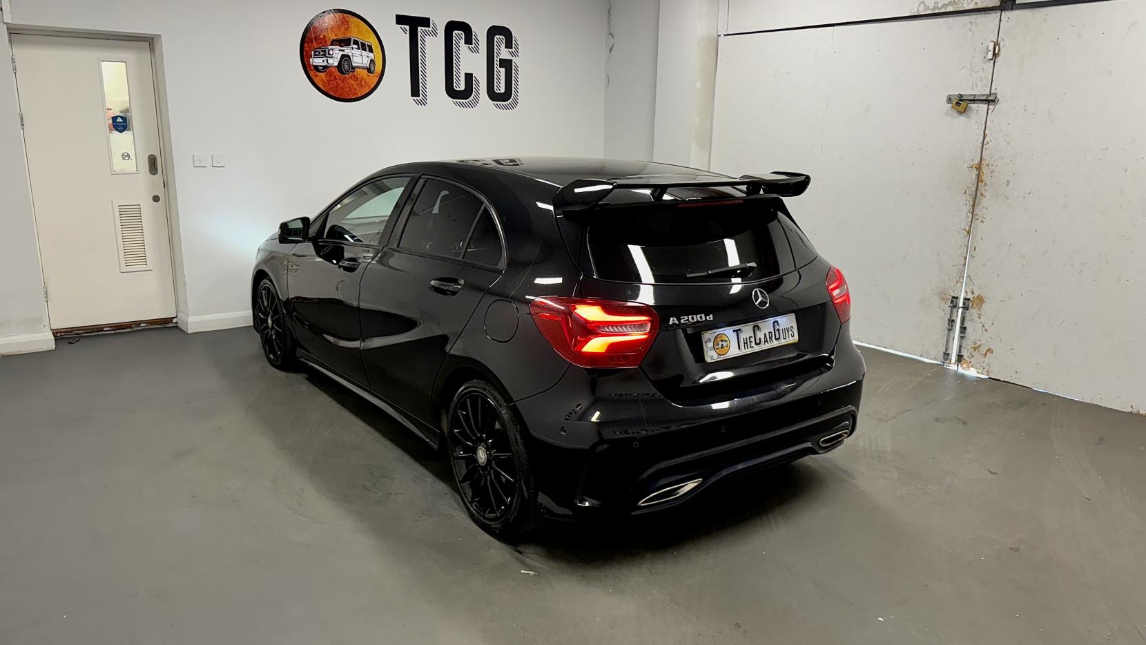 Mercedes-Benz A Class 2.1 A200d AMG Line (Premium) Hatchback 5dr Diesel 7G-DCT Euro 6 (s/s) (136 ps)