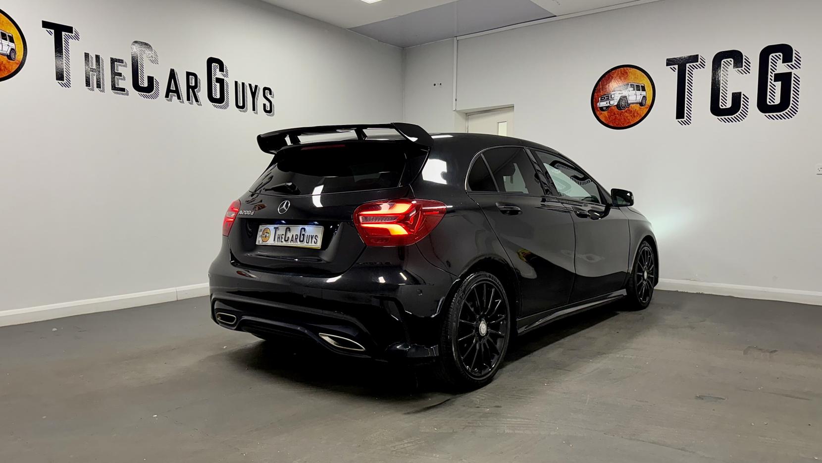 Mercedes-Benz A Class 2.1 A200d AMG Line (Premium) Hatchback 5dr Diesel 7G-DCT Euro 6 (s/s) (136 ps)