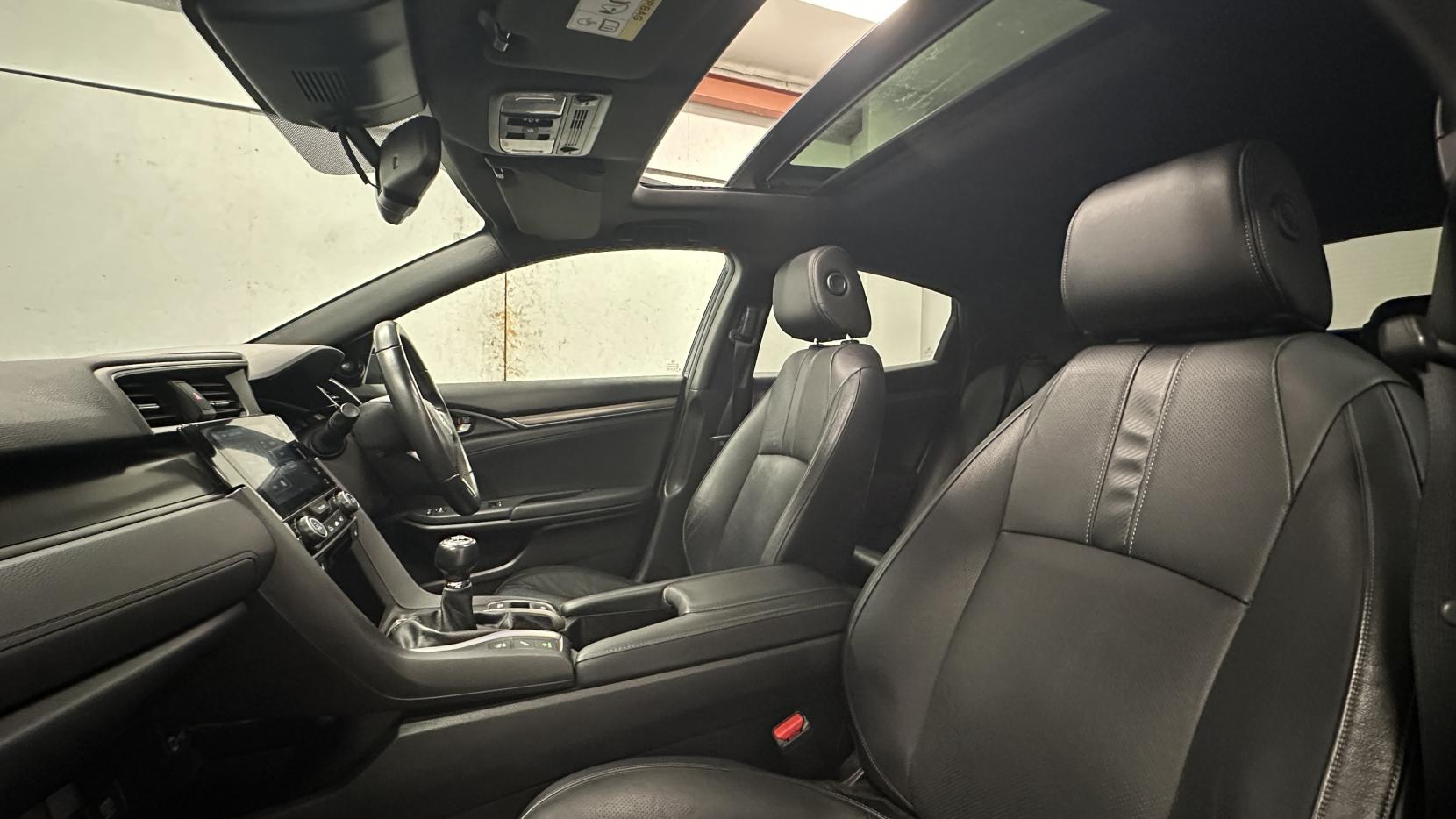 Honda Civic 1.0 VTEC Turbo EX Hatchback 5dr Petrol Manual Euro 6 (s/s) (129 ps)