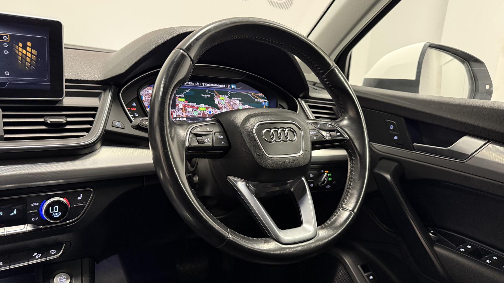 Audi Q5 2.0 TDI Sport SUV 5dr Diesel S Tronic quattro Euro 6 (s/s) (190 ps)