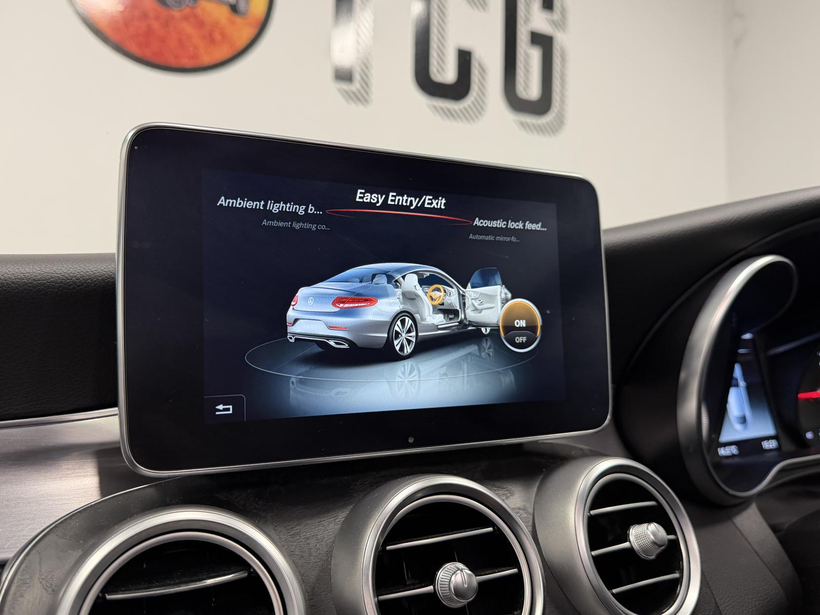 Mercedes-Benz C Class 2.1 C250d AMG Line (Premium Plus) Coupe 2dr Diesel G-Tronic+ Euro 6 (s/s) (204 ps)