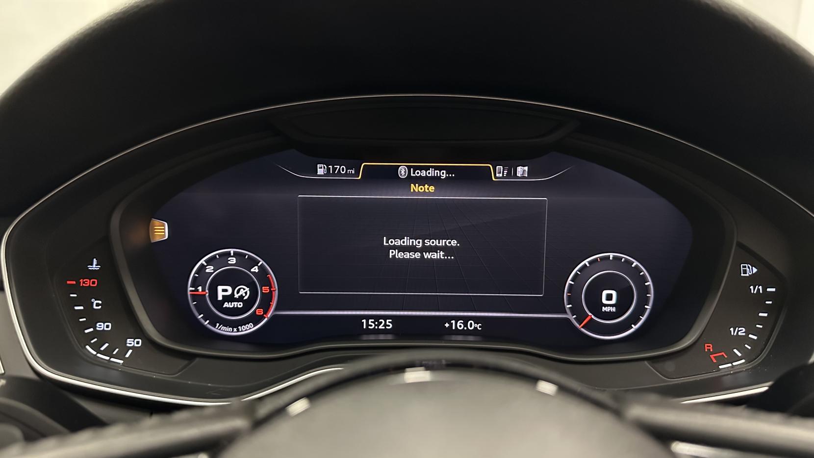 Audi A4 Avant 2.0 TDI ultra Sport Estate 5dr Diesel S Tronic Euro 6 (s/s) (190 ps)