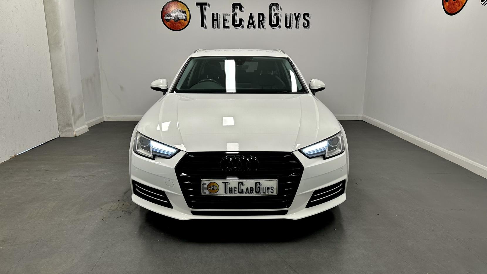 Audi A4 Avant 2.0 TDI ultra Sport Estate 5dr Diesel S Tronic Euro 6 (s/s) (190 ps)