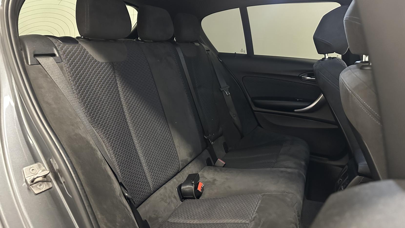 BMW 1 Series 2.0 116d M Sport Hatchback 5dr Diesel Manual Euro 5 (s/s) (116 ps)