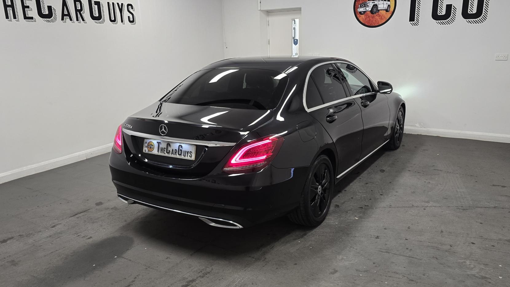 Mercedes-Benz C Class 2.0 C220d Sport Saloon 4dr Diesel G-Tronic+ Euro 6 (s/s) (194 ps)