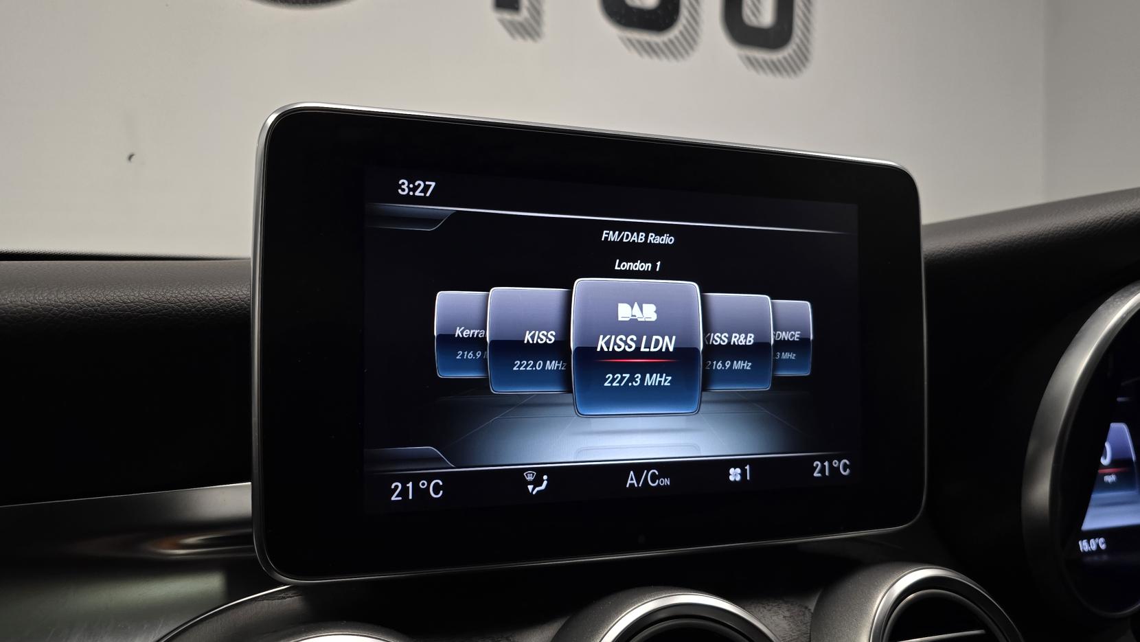 Mercedes-Benz C Class 2.1 C220d AMG Line (Premium Plus) Saloon 4dr Diesel G-Tronic+ Euro 6 (s/s) (170 ps)