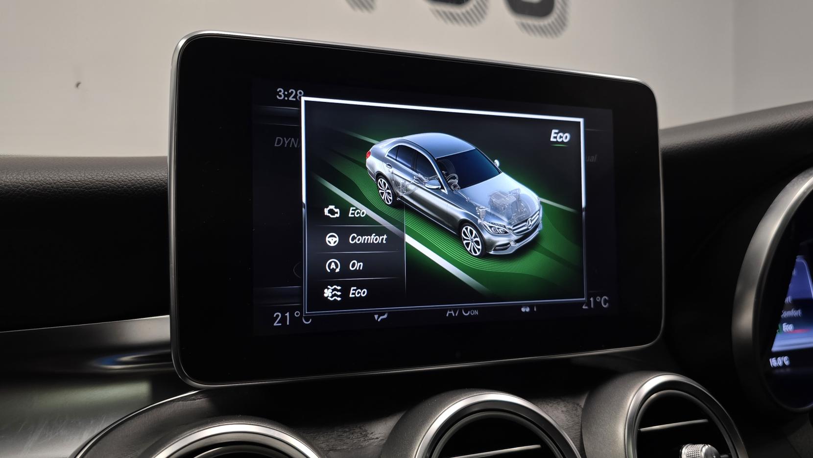 Mercedes-Benz C Class 2.1 C220d AMG Line (Premium Plus) Saloon 4dr Diesel G-Tronic+ Euro 6 (s/s) (170 ps)