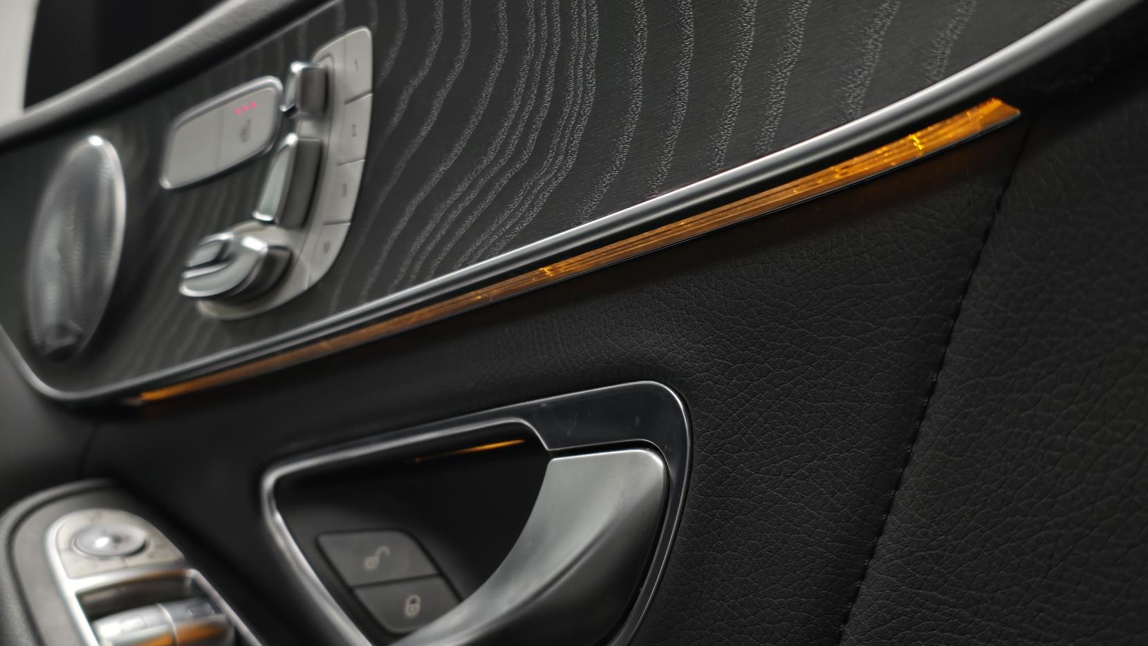 Mercedes-Benz C Class 2.1 C220d AMG Line (Premium Plus) Saloon 4dr Diesel G-Tronic+ Euro 6 (s/s) (170 ps)