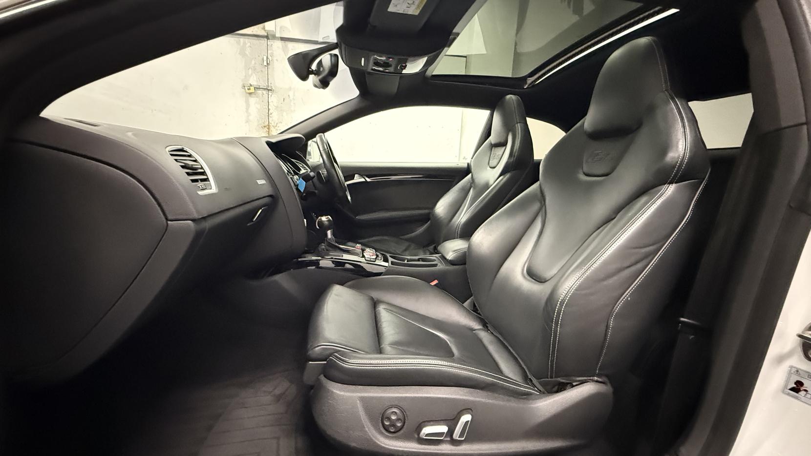 Audi S5 3.0 TFSI V6 Black Edition Coupe 2dr Petrol S Tronic quattro Euro 6 (s/s) (333 ps)