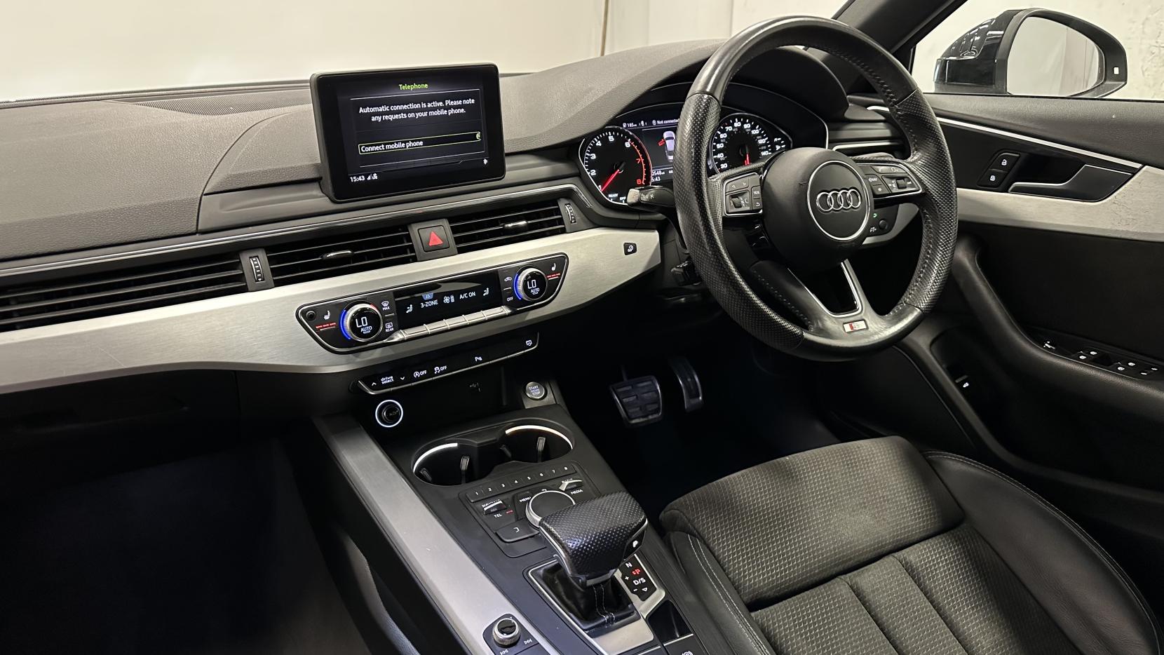 Audi A4 1.4 TFSI S line Saloon 4dr Petrol S Tronic Euro 6 (s/s) (150 ps)