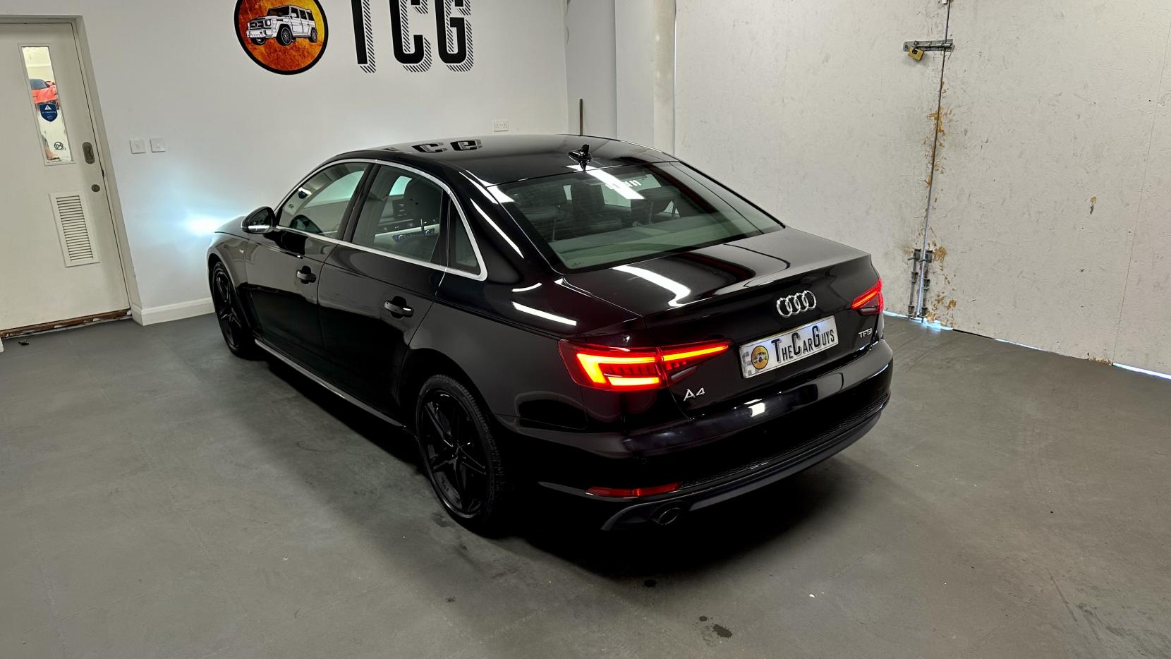 Audi A4 1.4 TFSI S line Saloon 4dr Petrol S Tronic Euro 6 (s/s) (150 ps)