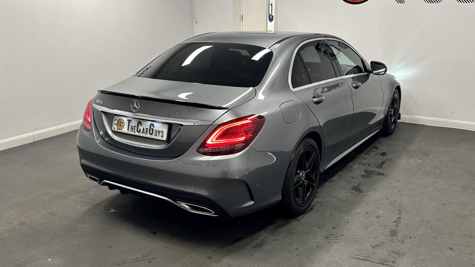 Mercedes-Benz C Class 2.0 C300d AMG Line Edition (Premium) Saloon 4dr Diesel G-Tronic+ Euro 6 (s/s) (245 ps)