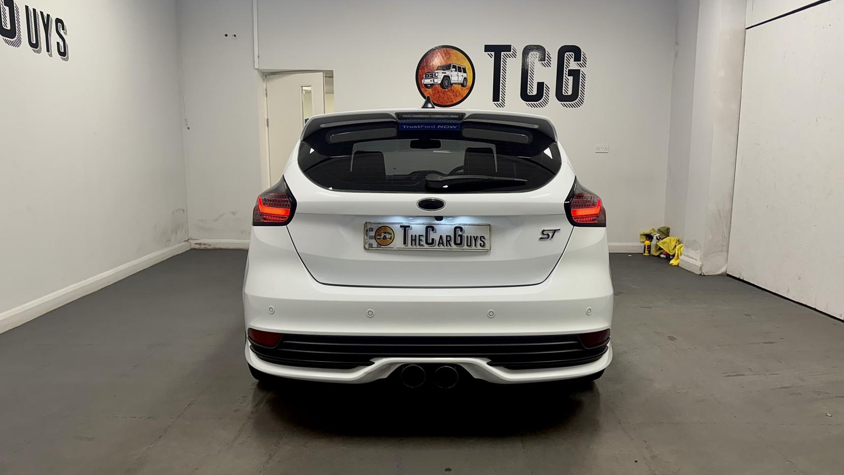 Ford Focus 2.0T EcoBoost ST-3 Hatchback 5dr Petrol Manual Euro 6 (s/s) (250 ps)