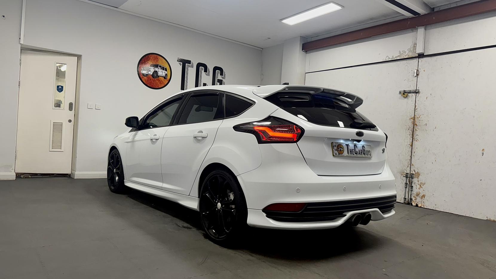 Ford Focus 2.0T EcoBoost ST-3 Hatchback 5dr Petrol Manual Euro 6 (s/s) (250 ps)