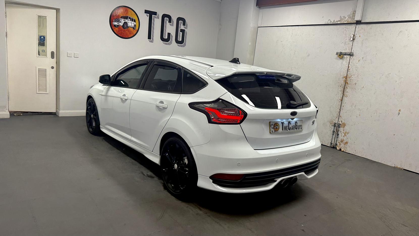 Ford Focus 2.0T EcoBoost ST-3 Hatchback 5dr Petrol Manual Euro 6 (s/s) (250 ps)