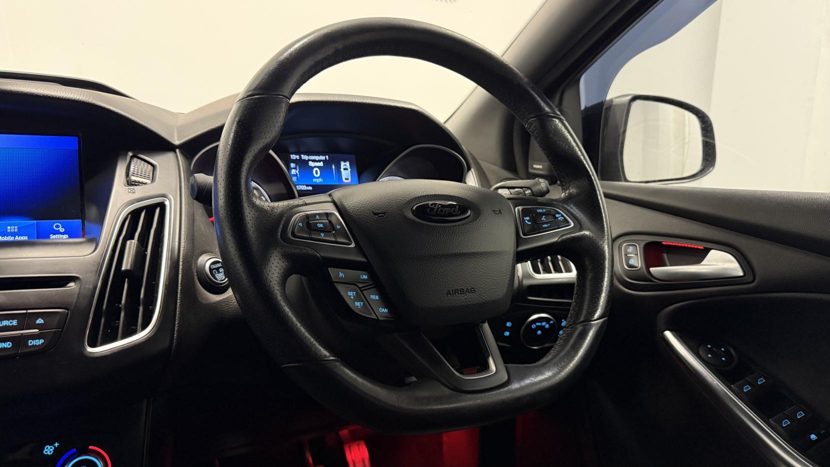 Ford Focus 2.0T EcoBoost ST-3 Hatchback 5dr Petrol Manual Euro 6 (s/s) (250 ps)