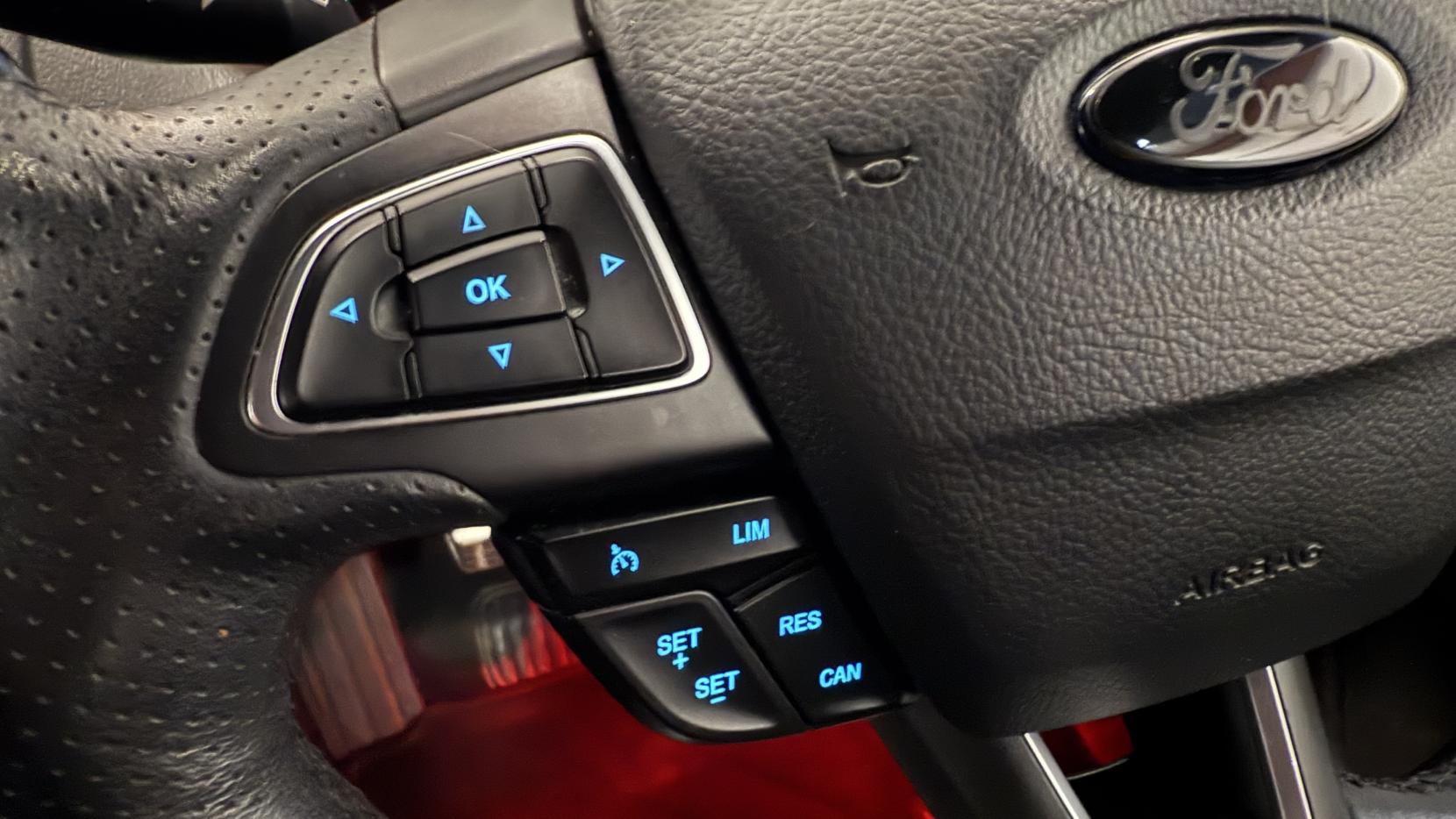 Ford Focus 2.0T EcoBoost ST-3 Hatchback 5dr Petrol Manual Euro 6 (s/s) (250 ps)