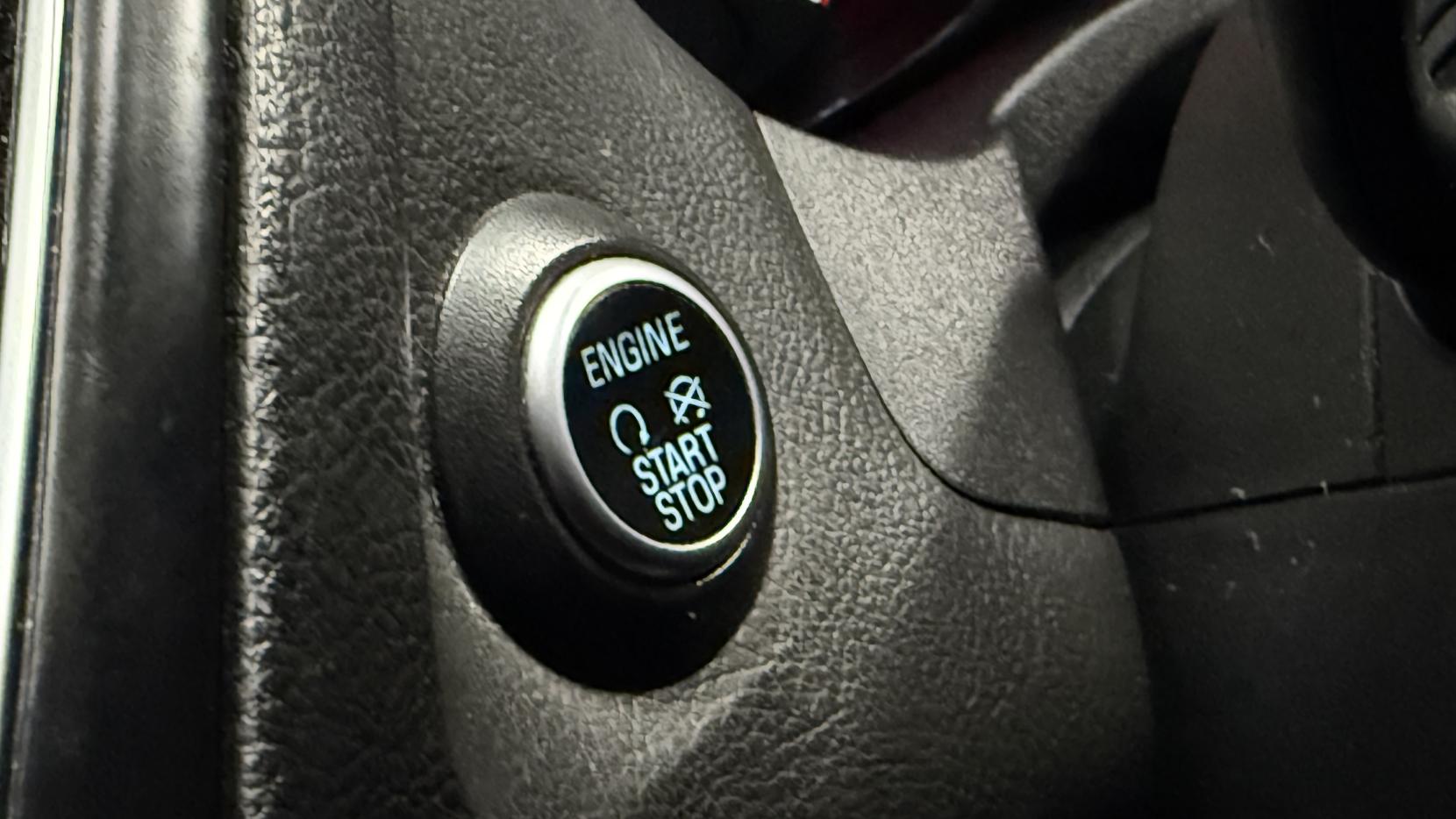 Ford Focus 2.0T EcoBoost ST-3 Hatchback 5dr Petrol Manual Euro 6 (s/s) (250 ps)