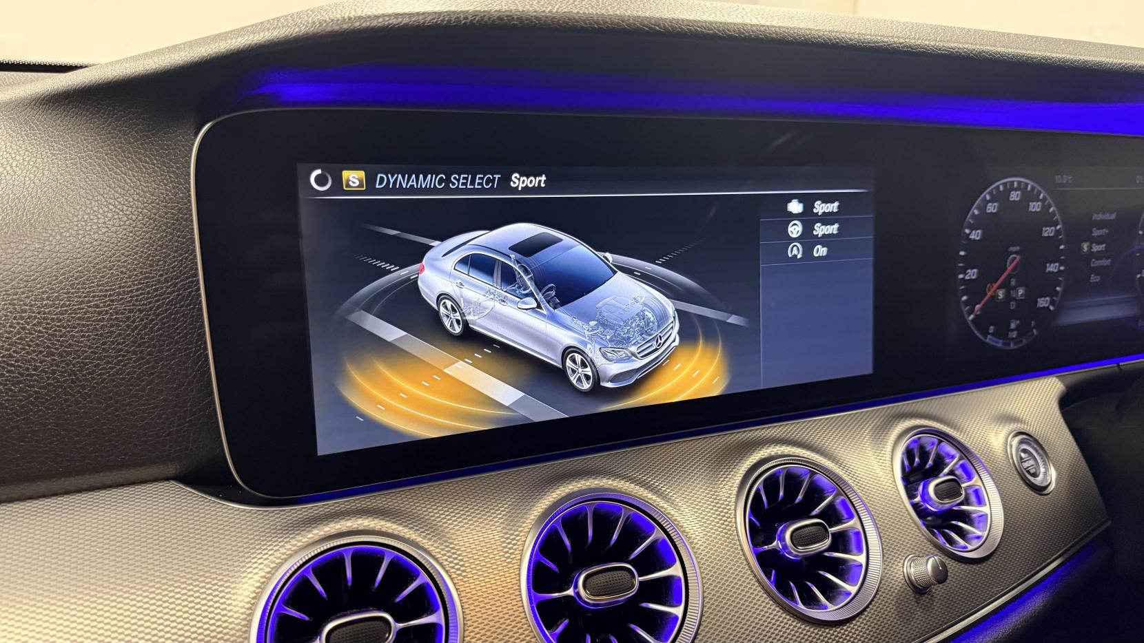 Mercedes-Benz E Class 2.0 E220d SE Saloon 4dr Diesel G-Tronic+ Euro 6 (s/s) (194 ps)