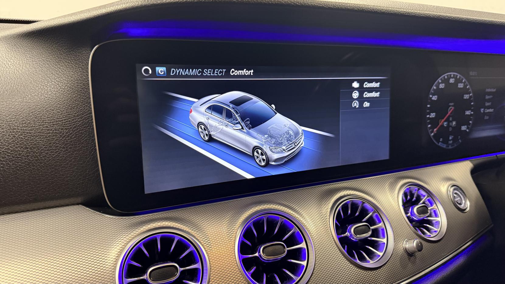 Mercedes-Benz E Class 2.0 E220d SE Saloon 4dr Diesel G-Tronic+ Euro 6 (s/s) (194 ps)