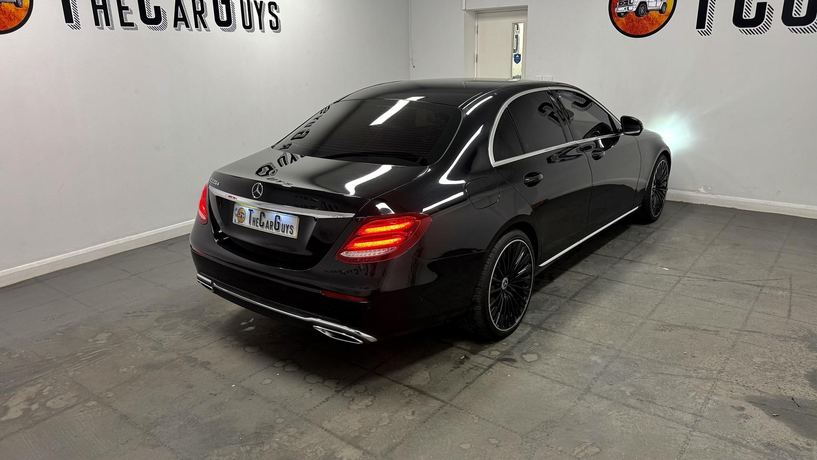 Mercedes-Benz E Class 2.0 E220d SE Saloon 4dr Diesel G-Tronic+ Euro 6 (s/s) (194 ps)