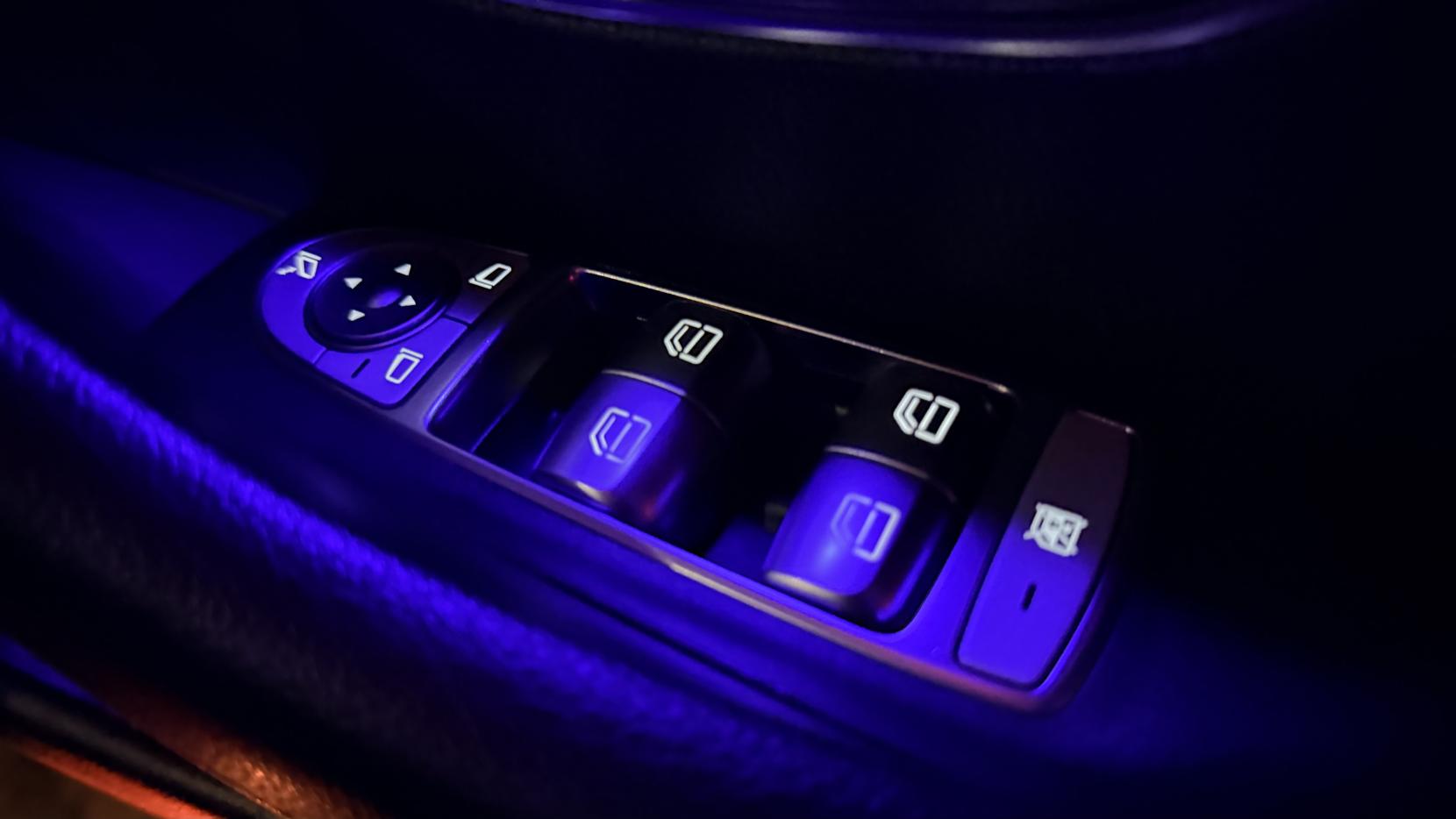 Mercedes-Benz E Class 2.0 E220d SE Saloon 4dr Diesel G-Tronic+ Euro 6 (s/s) (194 ps)