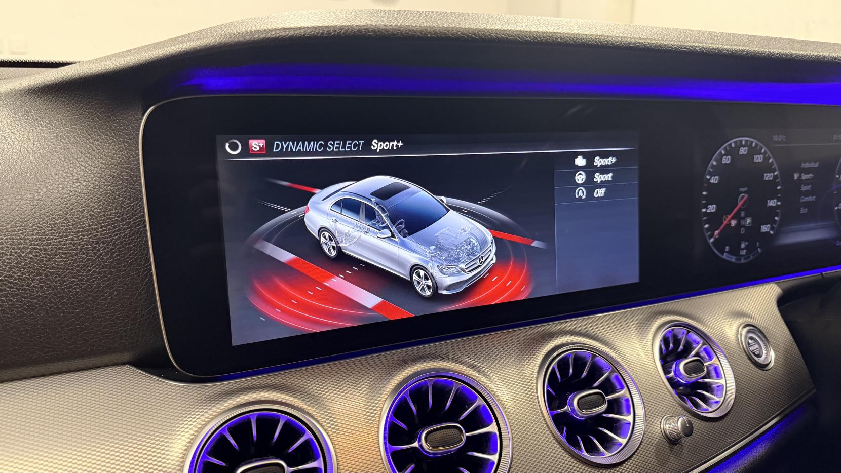 Mercedes-Benz E Class 2.0 E220d SE Saloon 4dr Diesel G-Tronic+ Euro 6 (s/s) (194 ps)