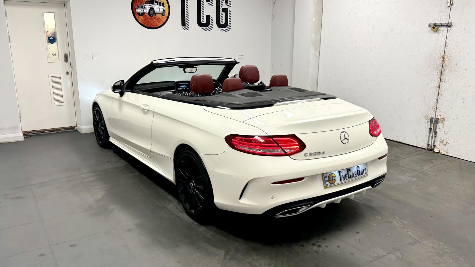 Mercedes-Benz C Class 2.1 C220d AMG Line (Premium Plus) Cabriolet 2dr Diesel G-Tronic+ Euro 6 (s/s) (170 ps)