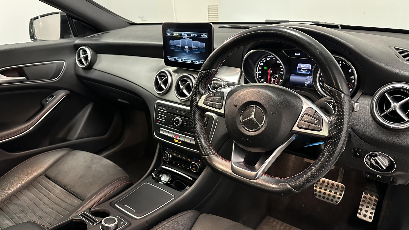 Mercedes-Benz CLA 2.1 CLA220d AMG Line Coupe 4dr Diesel 7G-DCT Euro 6 (s/s) (177 ps)