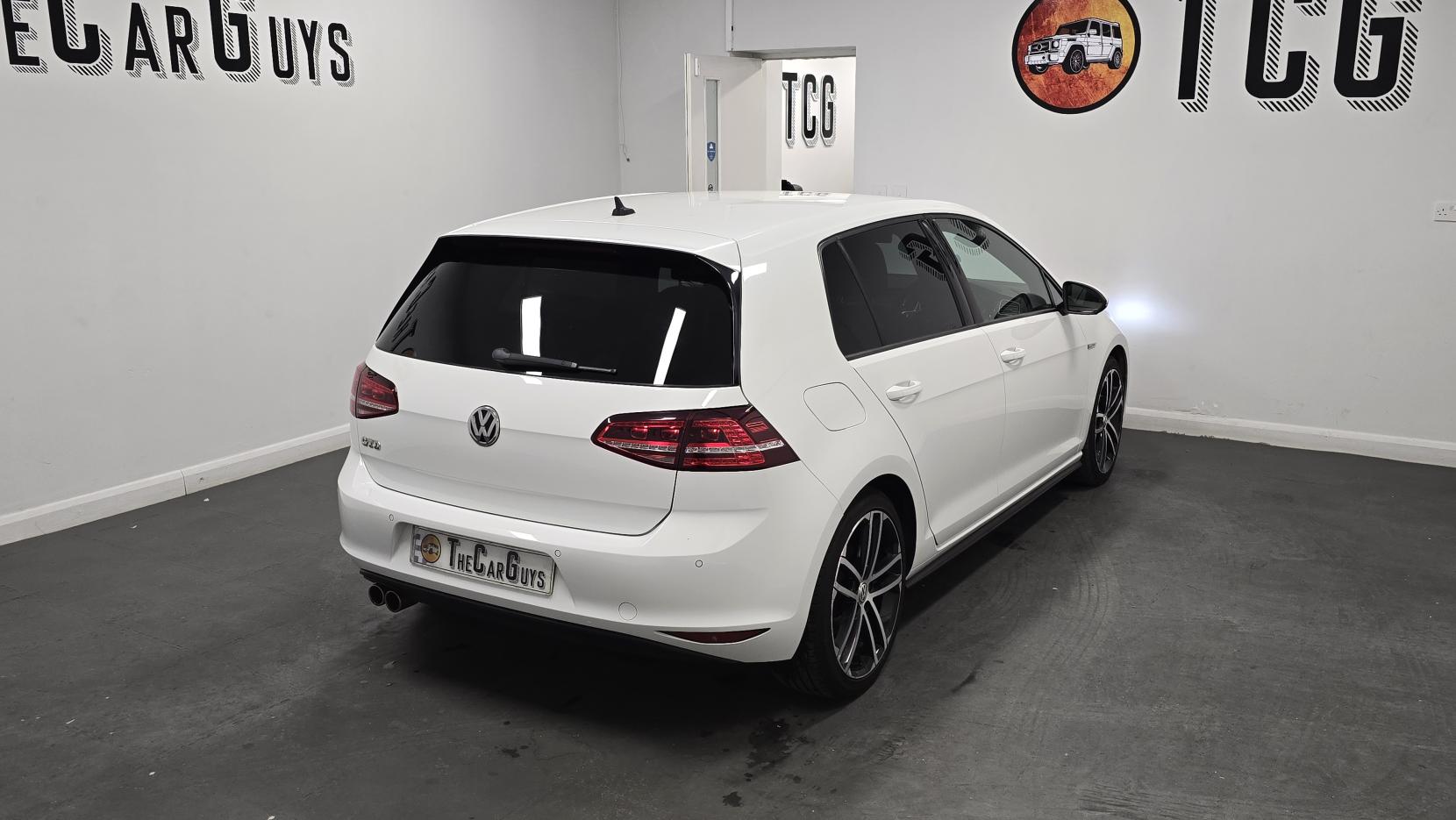 Volkswagen Golf 2.0 TDI BlueMotion Tech GTD Hatchback 5dr Diesel Manual Euro 6 (s/s) (184 ps)