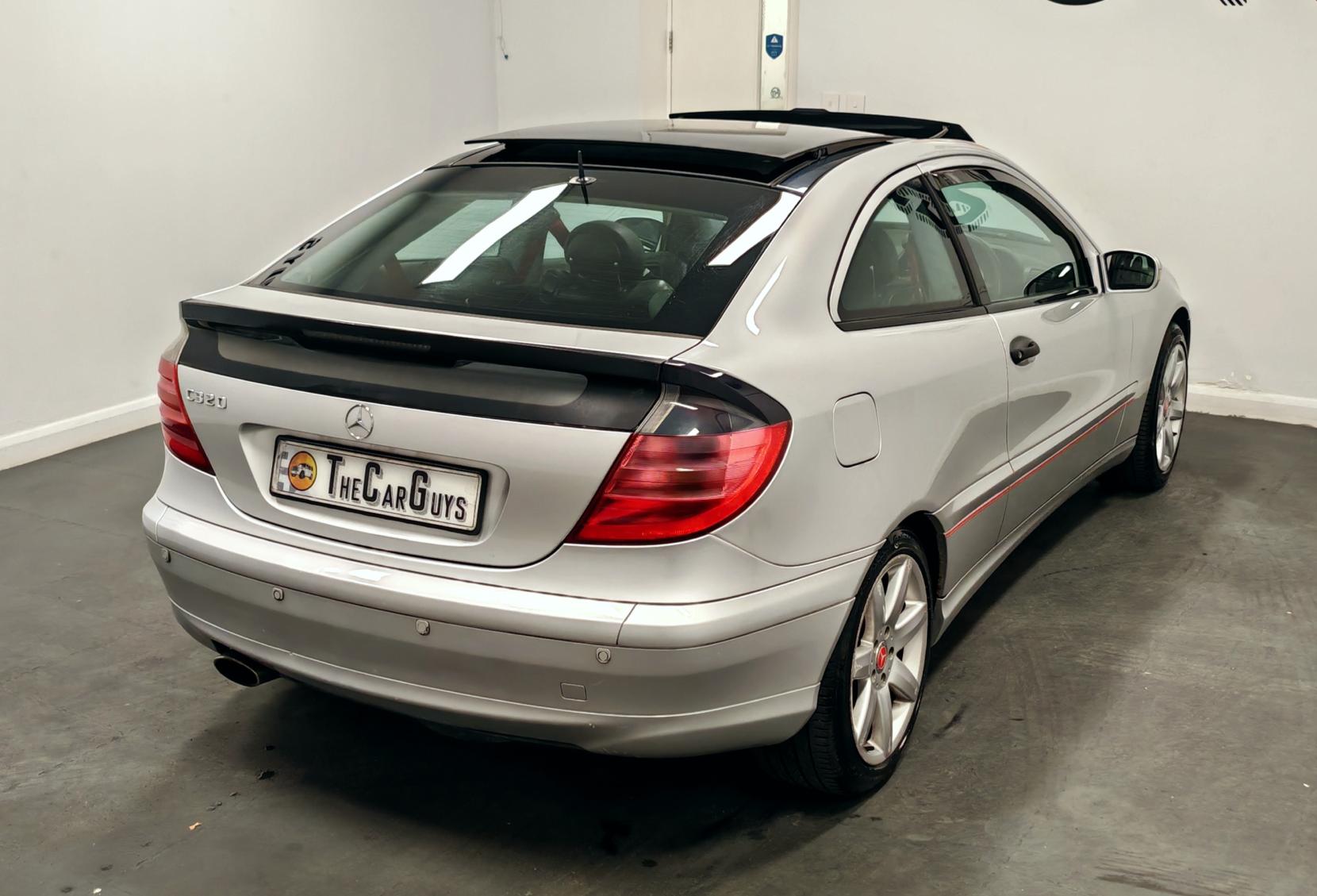 Mercedes-Benz C Class 3.2 C320 Limited Edition Coupe 2dr Petrol Automatic (254 g/km, 218 bhp)