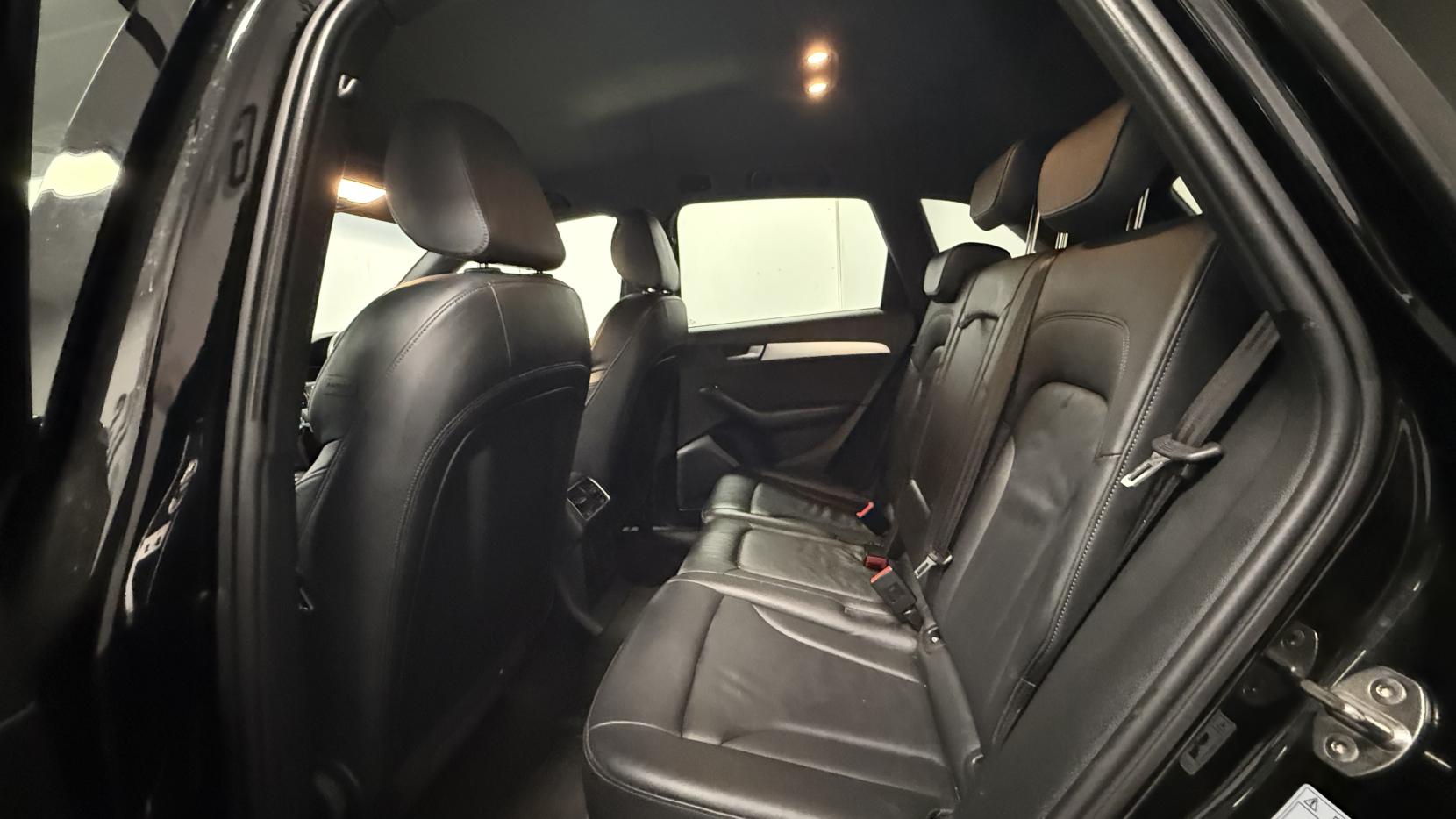 Audi Q5 2.0 TDI S line Plus SUV 5dr Diesel S Tronic quattro Euro 6 (s/s) (190 ps)