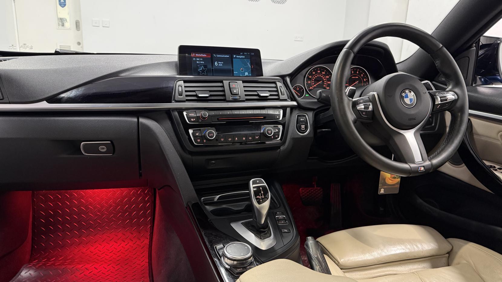 BMW 4 Series 2.0 420i M Sport Coupe 2dr Petrol Auto Euro 6 (s/s) (184 ps)