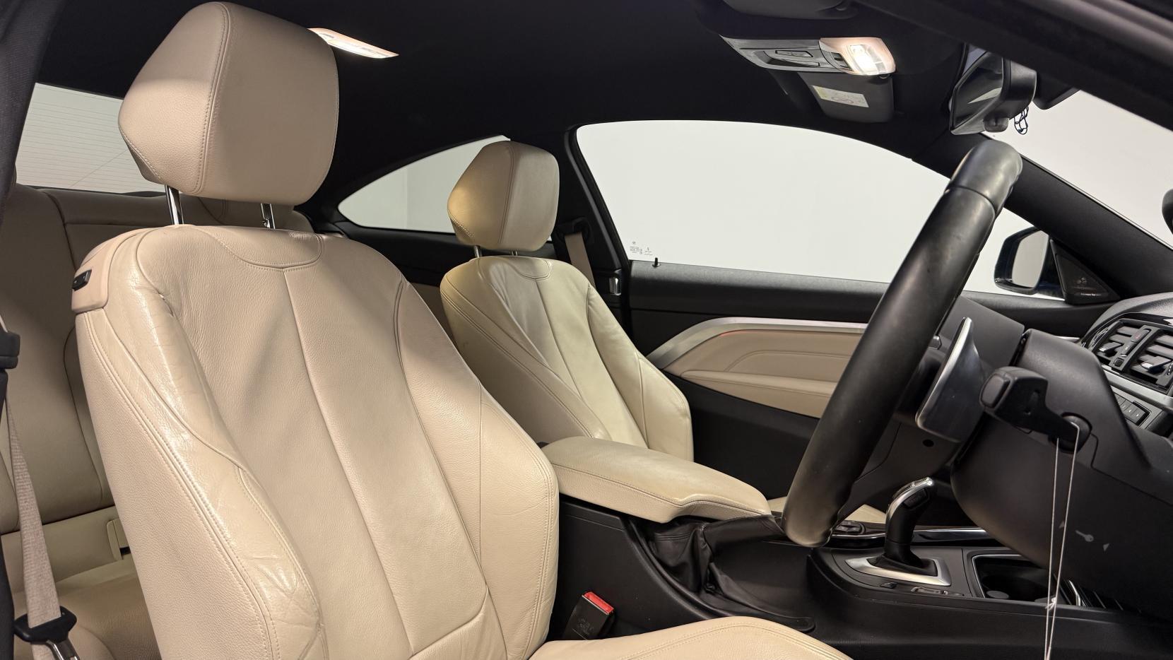 BMW 4 Series 2.0 420i M Sport Coupe 2dr Petrol Auto Euro 6 (s/s) (184 ps)