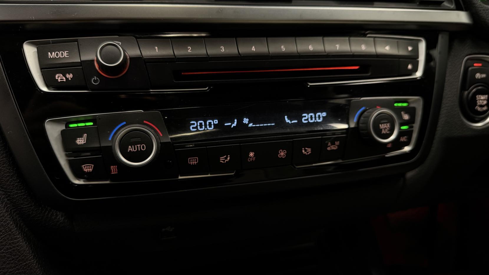 BMW 4 Series 2.0 420i M Sport Coupe 2dr Petrol Auto Euro 6 (s/s) (184 ps)