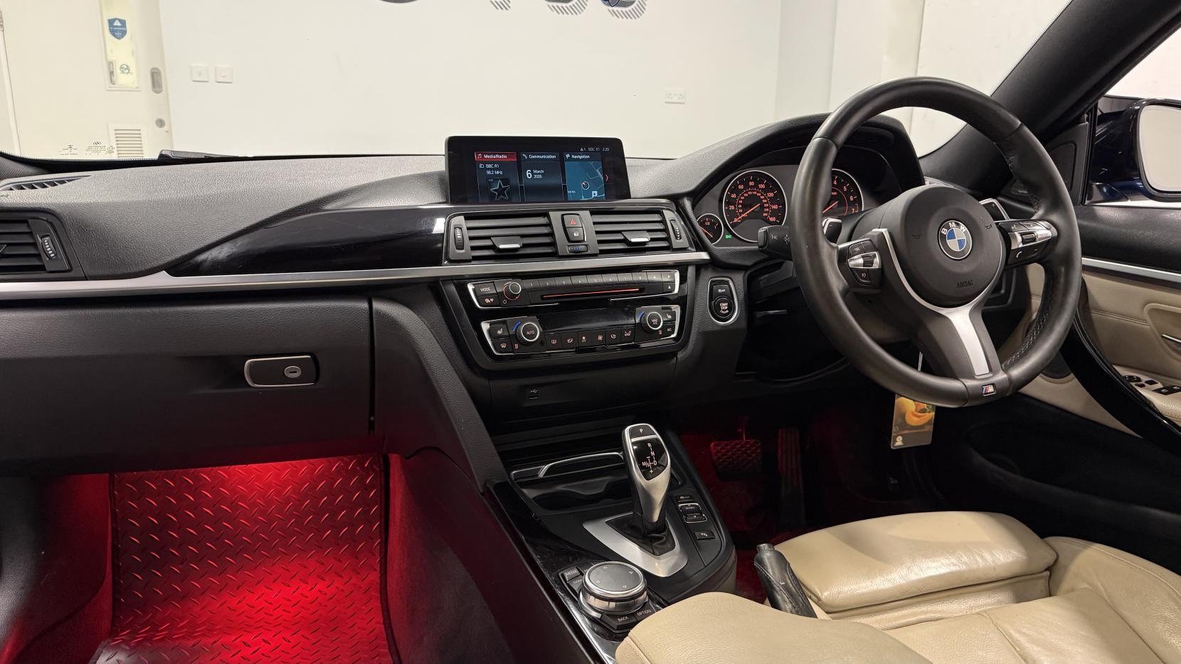 BMW 4 Series 2.0 420i M Sport Coupe 2dr Petrol Auto Euro 6 (s/s) (184 ps)