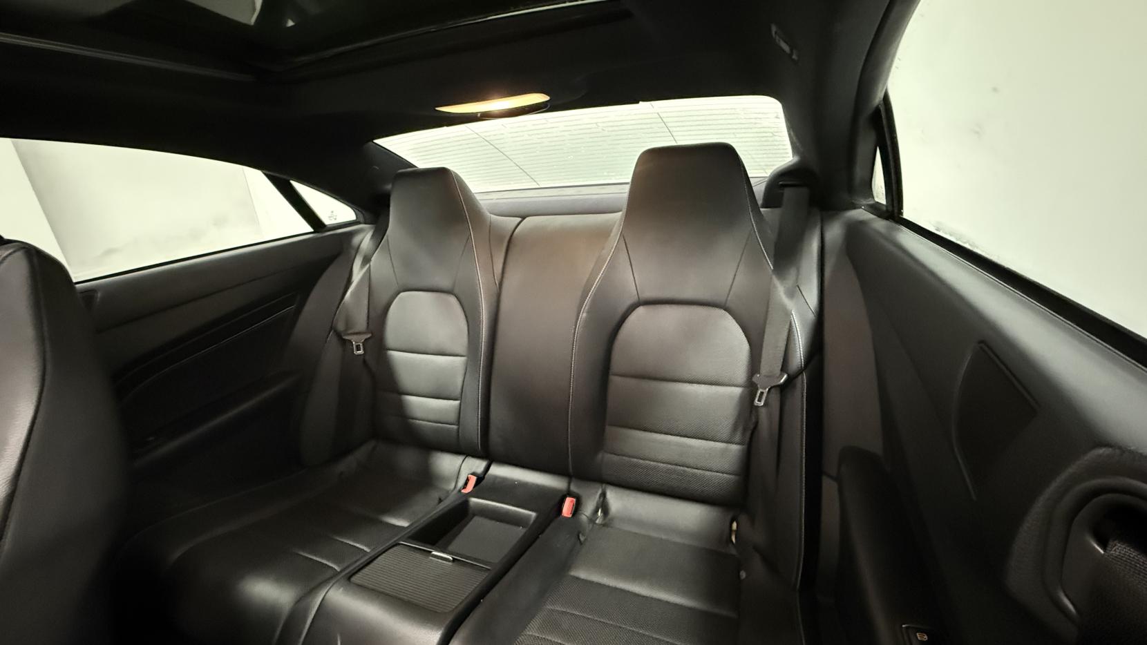 Mercedes-Benz E Class 2.1 E220d AMG Line Edition Coupe 2dr Diesel G-Tronic+ Euro 6 (s/s) (177 ps)