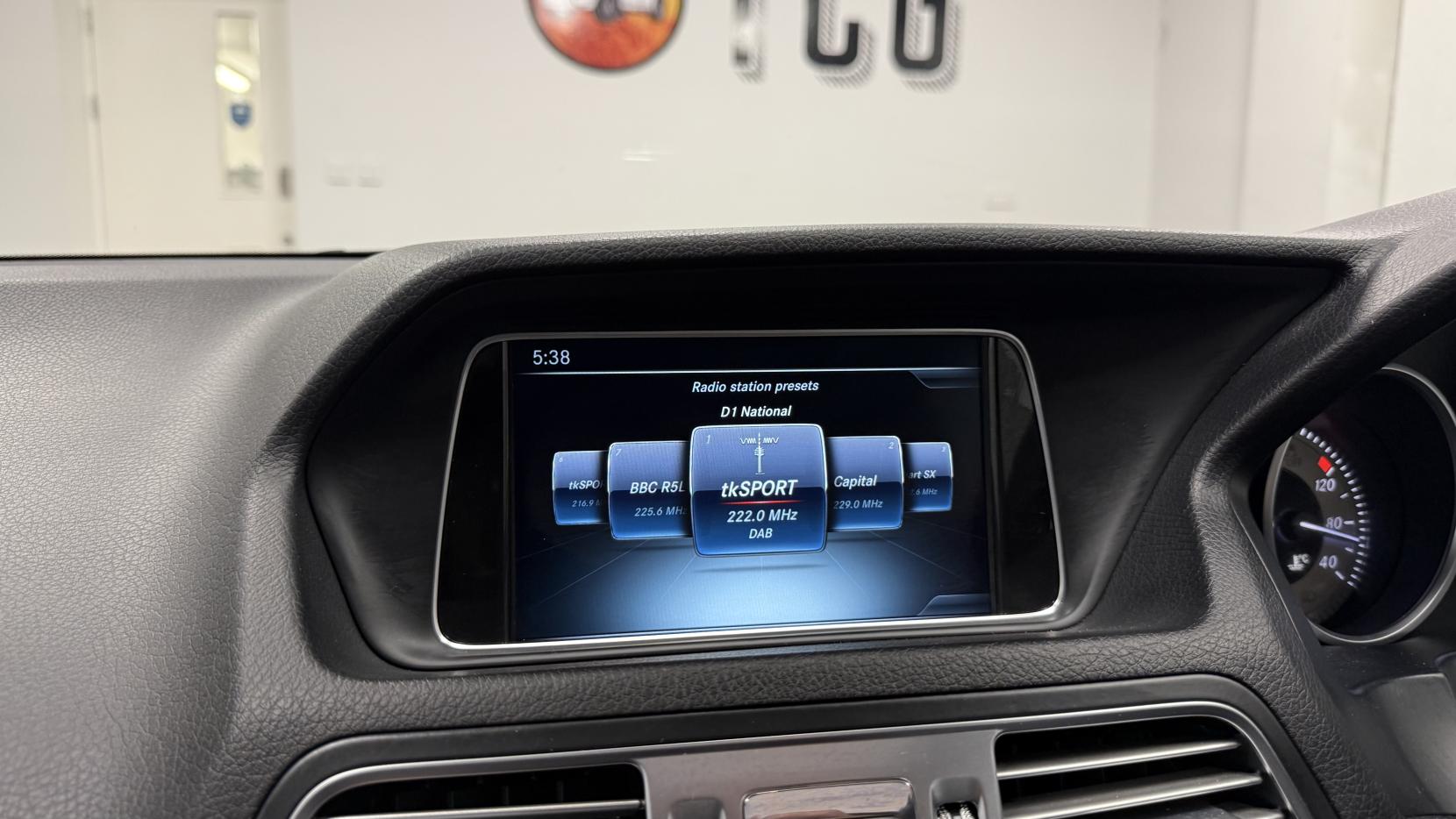 Mercedes-Benz E Class 2.1 E220d AMG Line Edition Coupe 2dr Diesel G-Tronic+ Euro 6 (s/s) (177 ps)