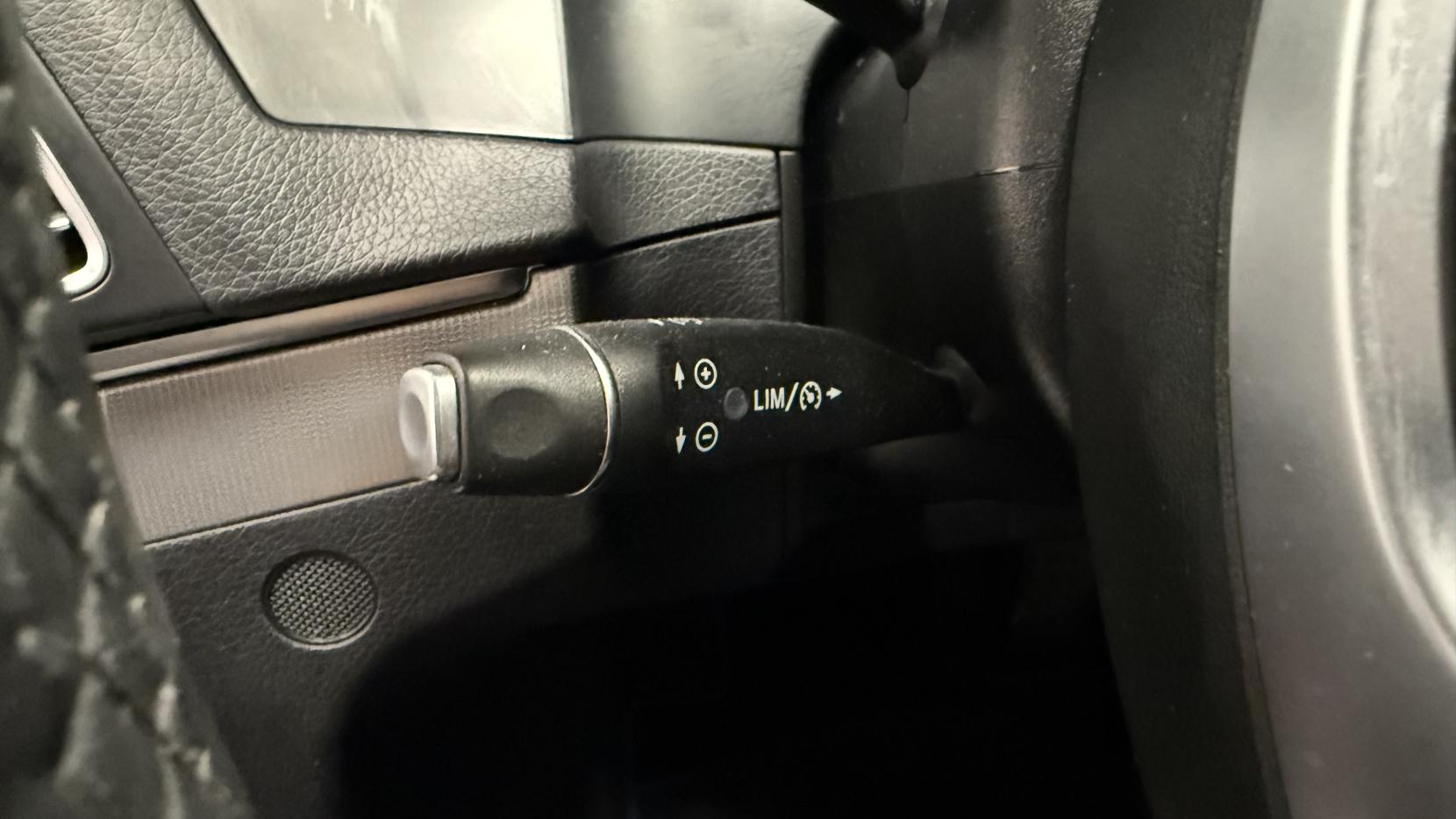 Mercedes-Benz E Class 2.1 E220d AMG Line Edition Coupe 2dr Diesel G-Tronic+ Euro 6 (s/s) (177 ps)