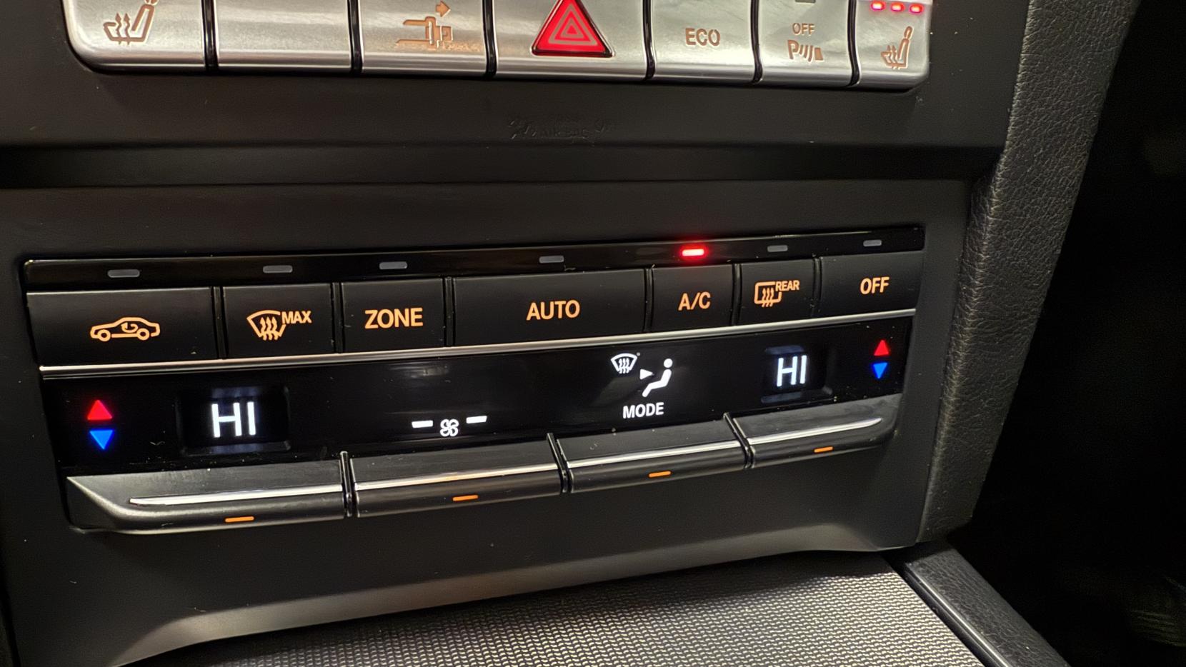 Mercedes-Benz E Class 2.1 E220d AMG Line Edition Coupe 2dr Diesel G-Tronic+ Euro 6 (s/s) (177 ps)