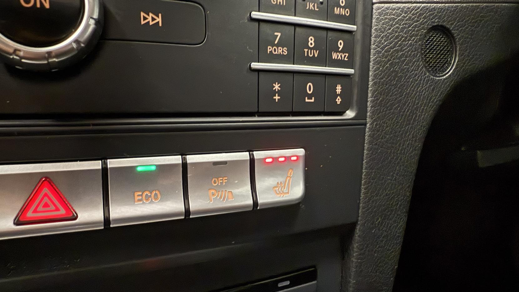 Mercedes-Benz E Class 2.1 E220d AMG Line Edition Coupe 2dr Diesel G-Tronic+ Euro 6 (s/s) (177 ps)